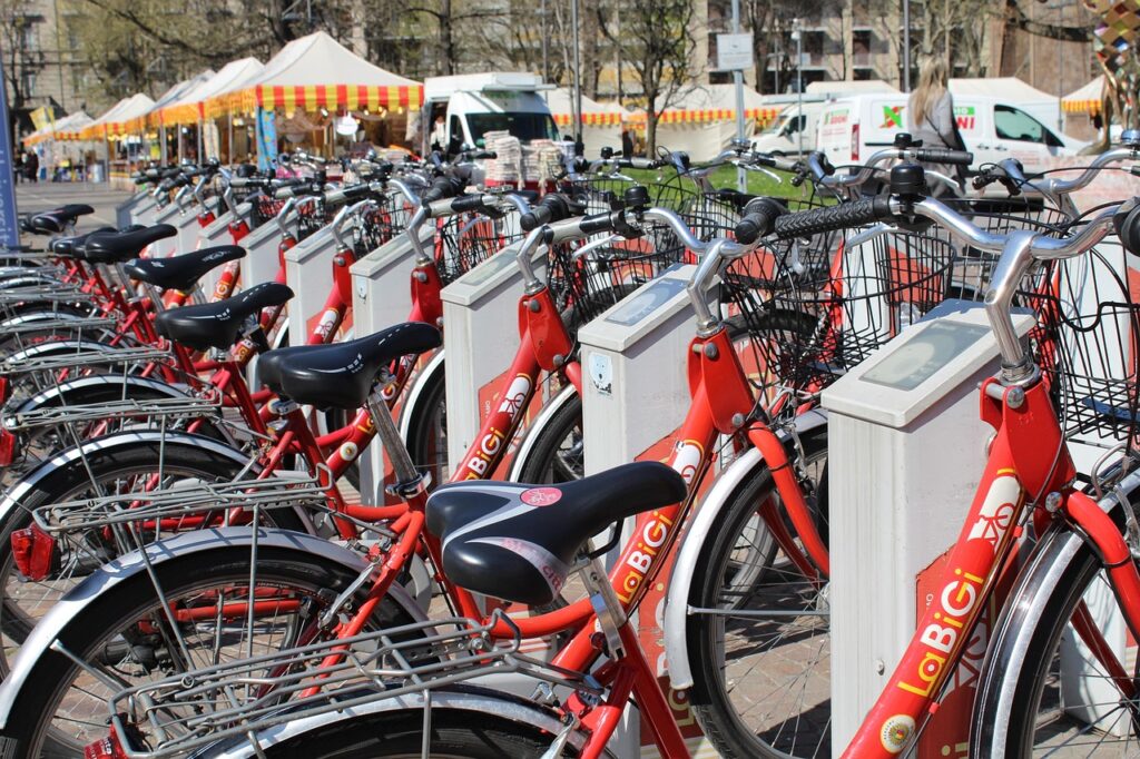 Mobiliteitstrends 2026 komt de cabrio deelauto er nu aan
